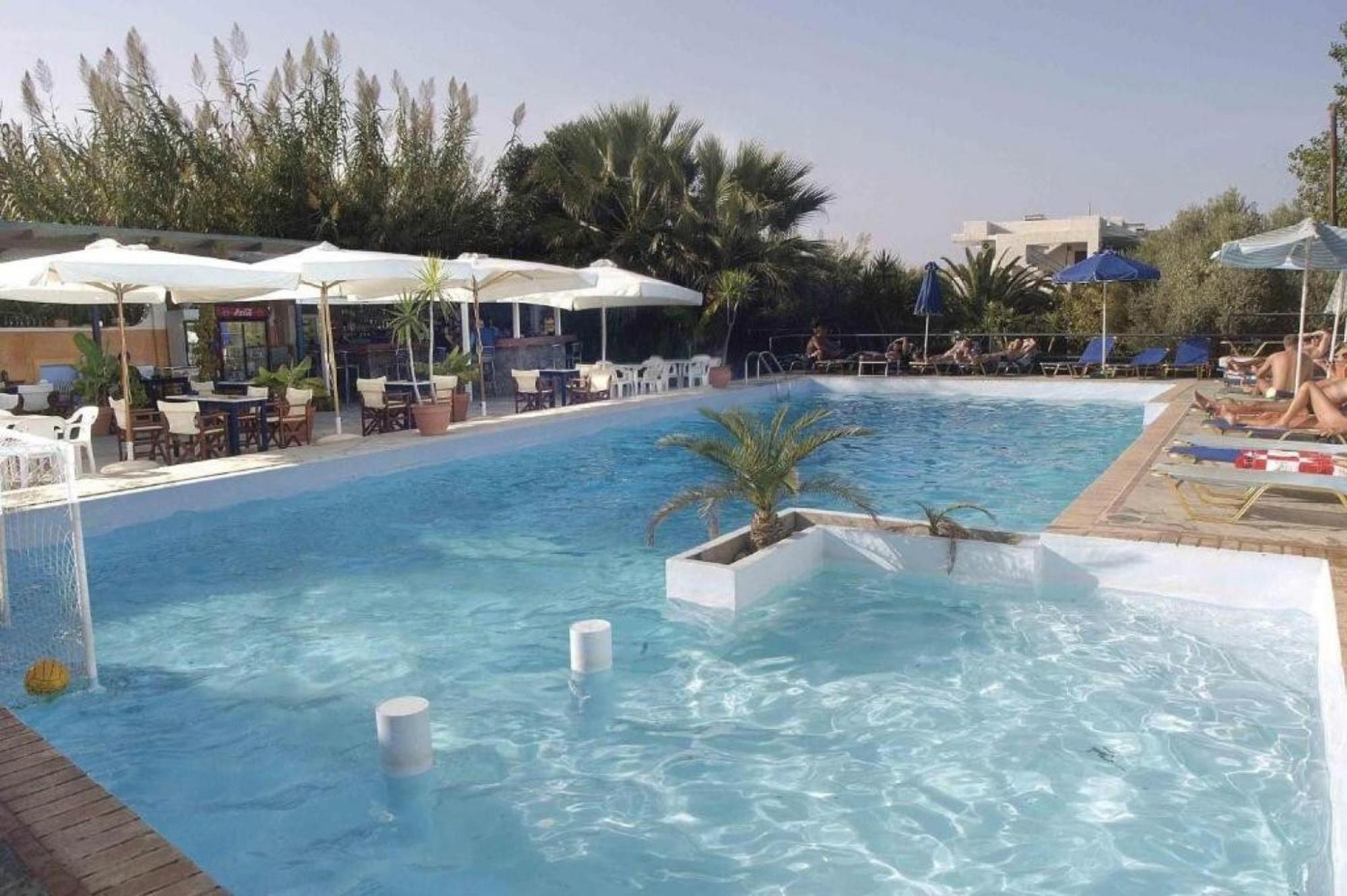 Kostaspant Apartment يورانيون المظهر الخارجي الصورة